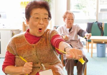 丸子硝子株式会社|リハビリデイサービスnagomi南区出汐店〜広島市内で人材募集中〜