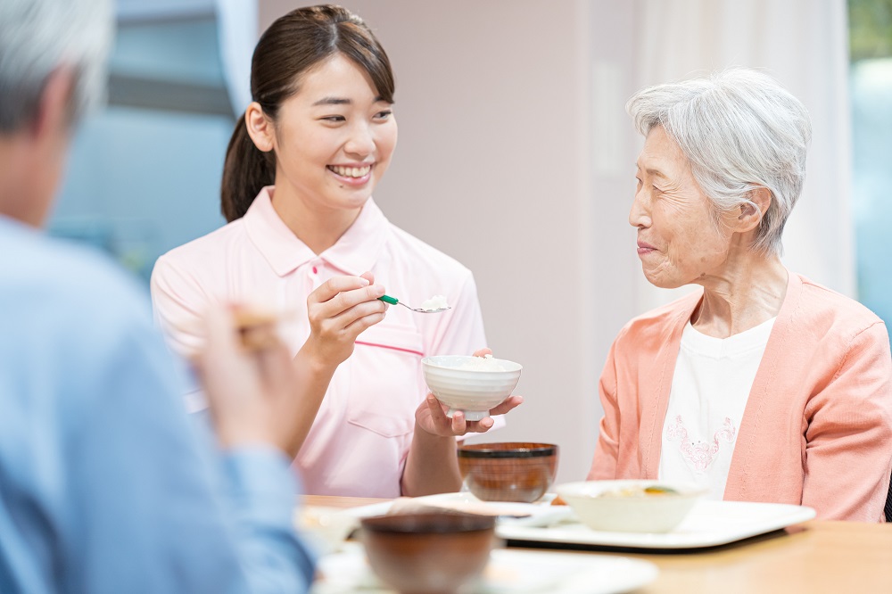 有限会社ワンフォーオールコーポレーション|さくら・介護ステーション井尻