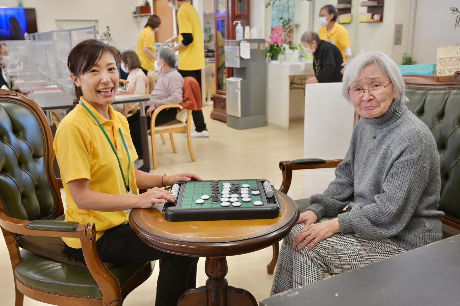 株式会社ソシアスメディカルケア|【サロン型デイサービス】陽だまりサロン希～のぞみ～