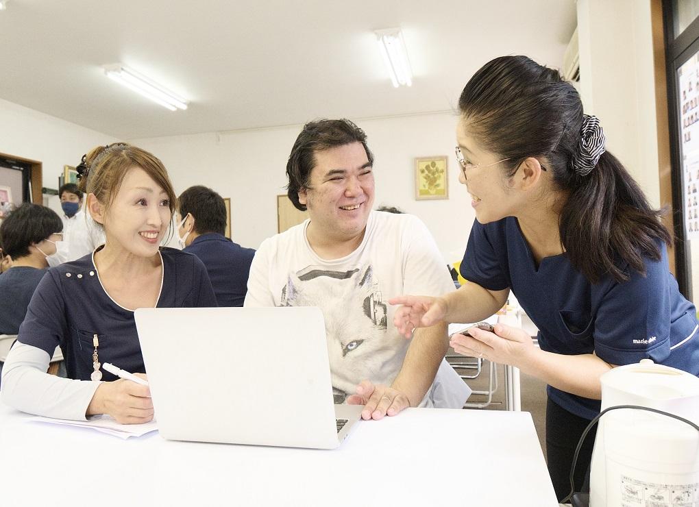医療法人社団しろひげファミリー|江戸川区No.1人気求人★高待遇★