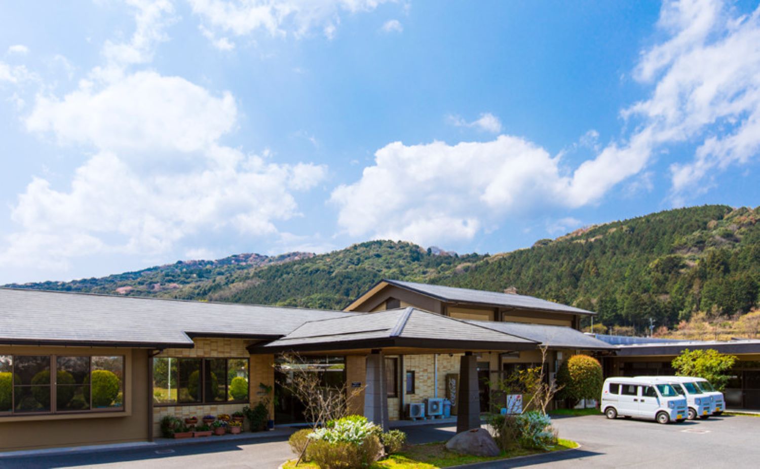 社会福祉法人保誠会|指定介護老人福祉施設 豊前サンビレッヂ