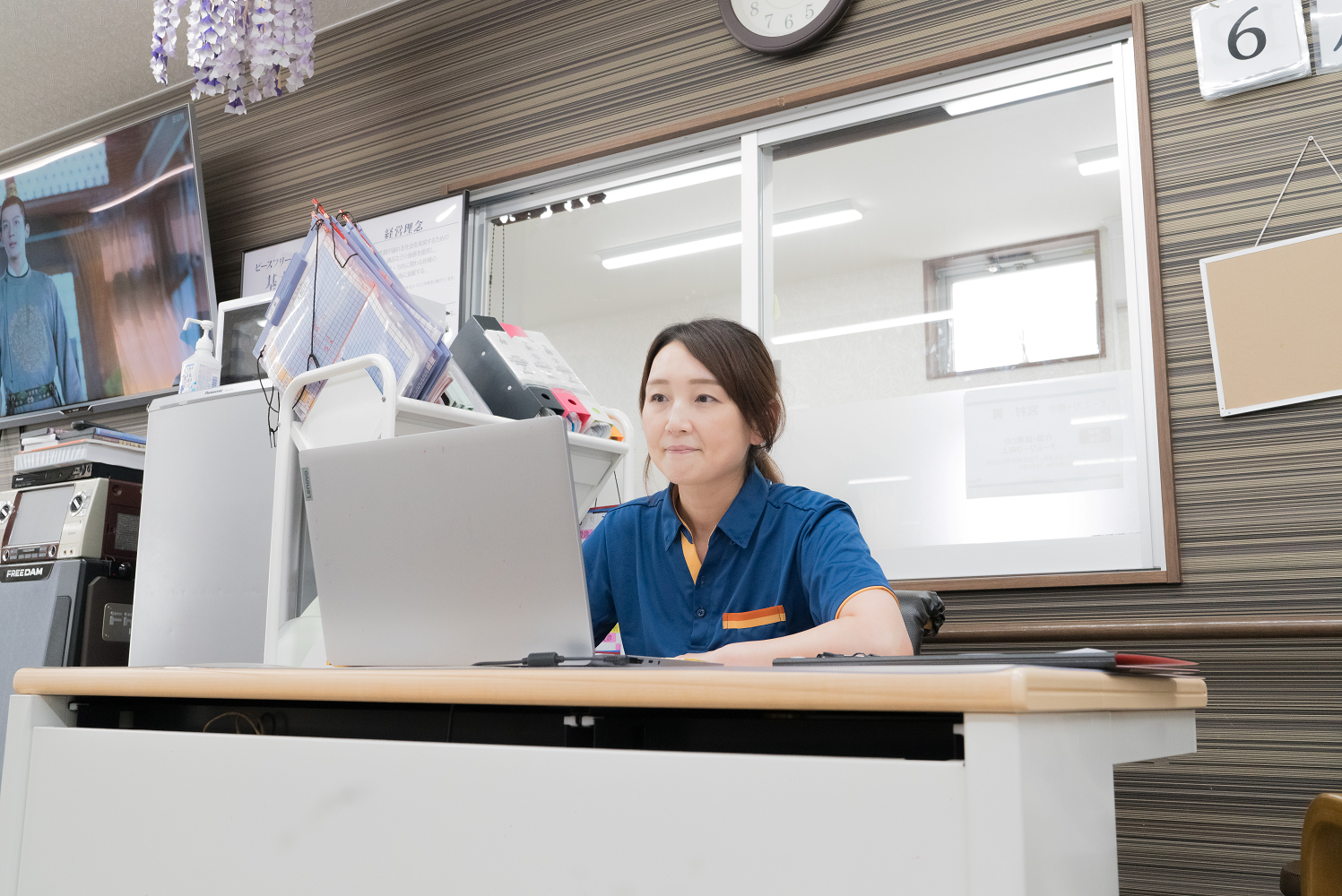 ピースフリーケアグループ|住宅型有料老人ホーム ピースフリー豊中