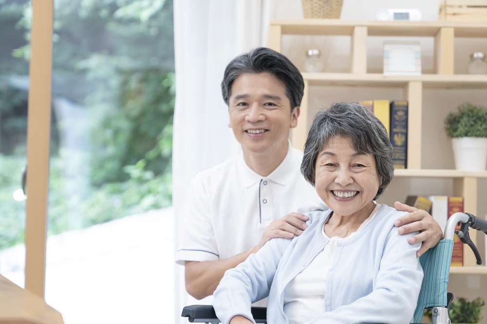 社会医療法人社団正峰会|介護老人保健施設 フローラルヴィラ桃山台（デイケア）