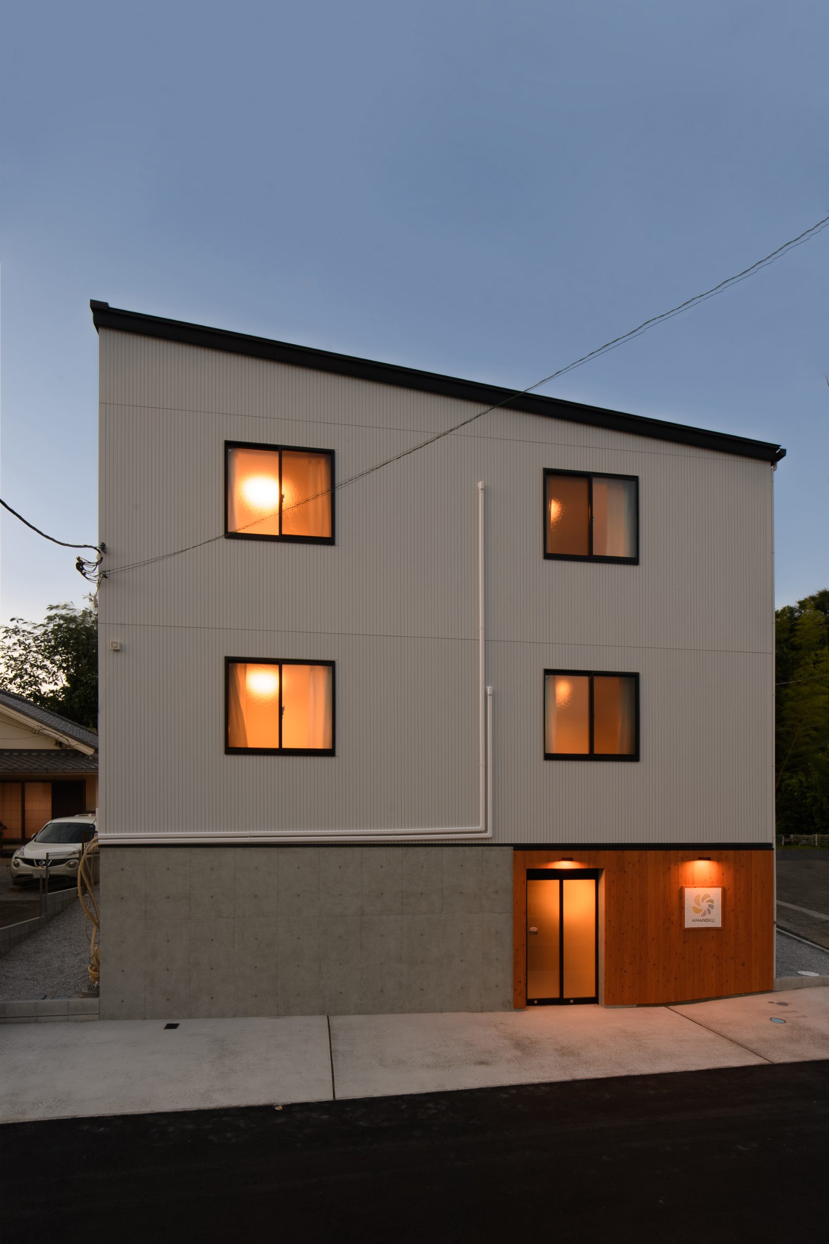 株式会社AMATUHI|AMANEKU八王子中野山王（日中型）