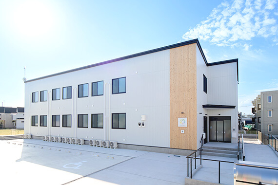 株式会社AMATUHI／AMANEKU横浜戸塚原宿B棟（日中型）