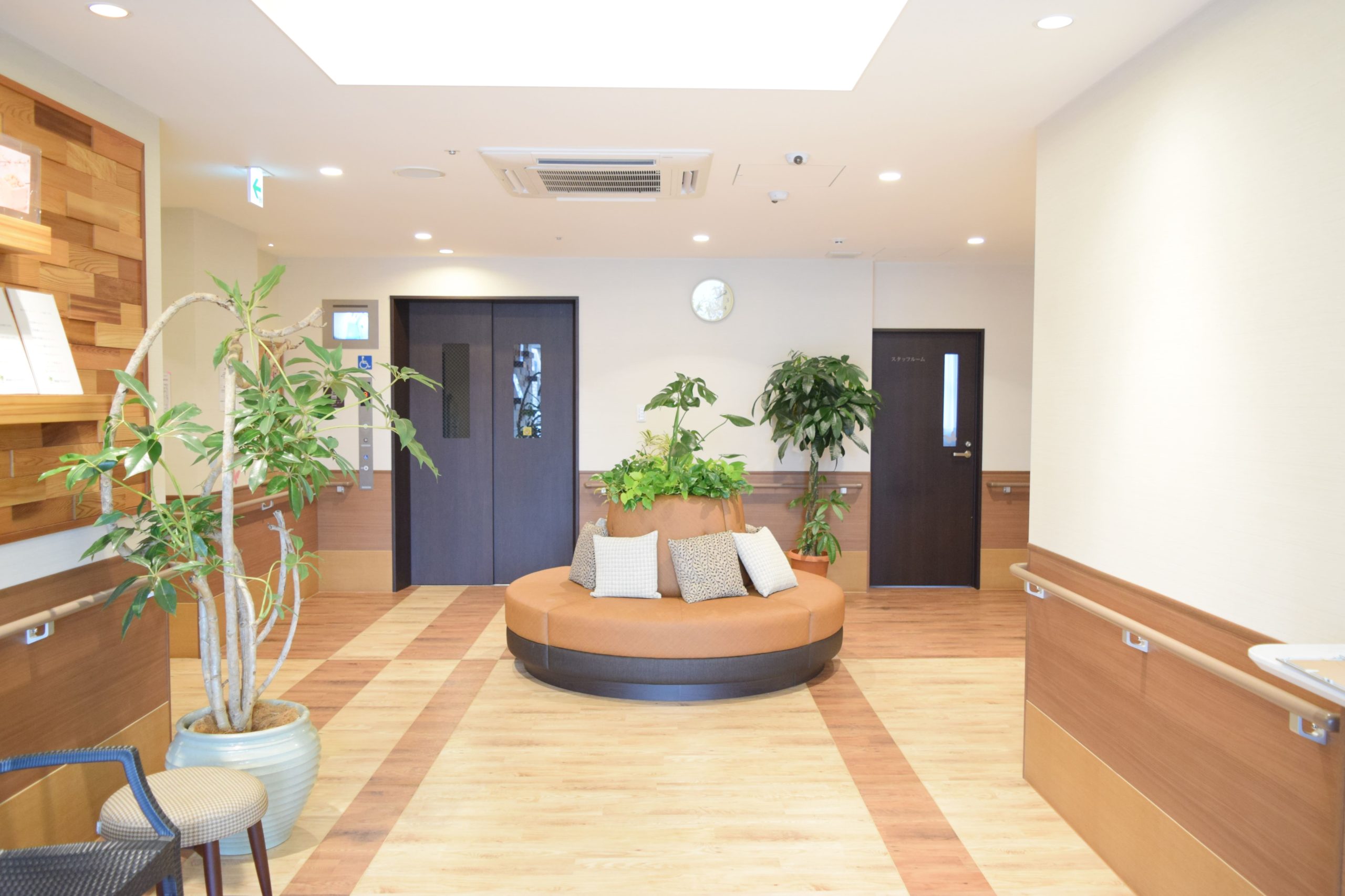 株式会社ライフケア・ビジョン／はっぴーらいふ交野