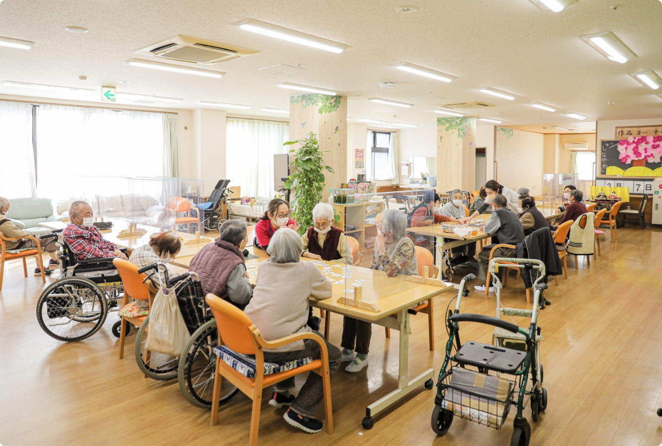 社会福祉法人来光会／介護老人福祉施設しろやま