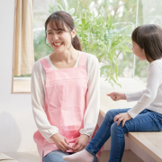 児童指導員とは？仕事内容や必要な資格、平均給与・やりがいなどを解説