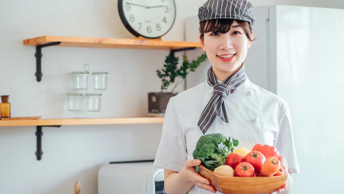 栄養バランスを考えた食品を開発する「食品業界」