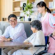 ケア・コミュニケーション検定とは？学べる内容、介護への活かし方、検定試験について詳しく解説！